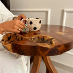 طاولة جانبية