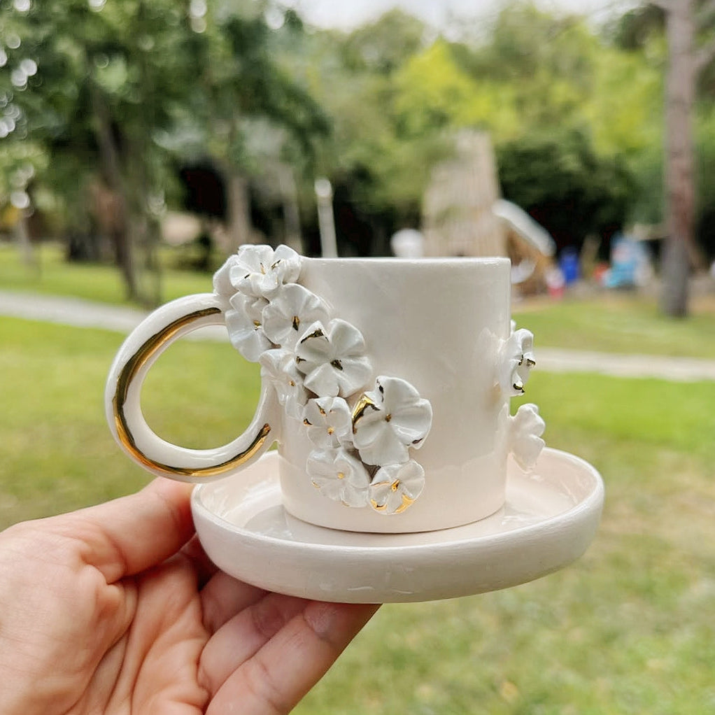 WHITE BLOSSOM