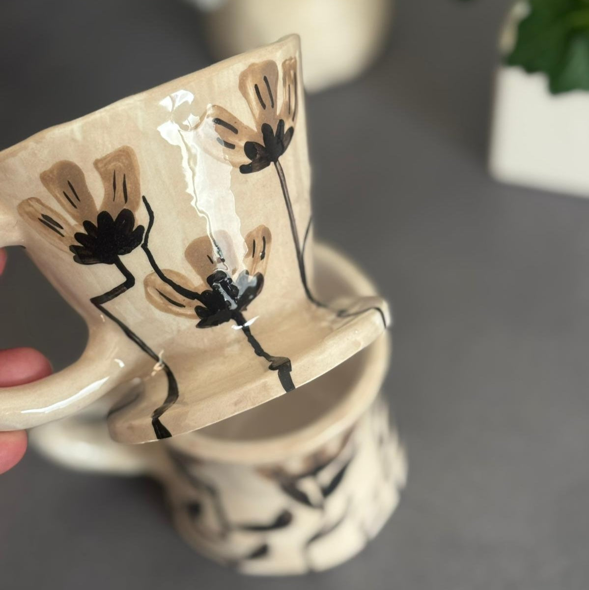 V60 MUG BROWN