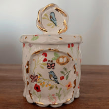 Load image into Gallery viewer, FLOWER VASE
