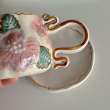 Load image into Gallery viewer, LAVISH PETAL
